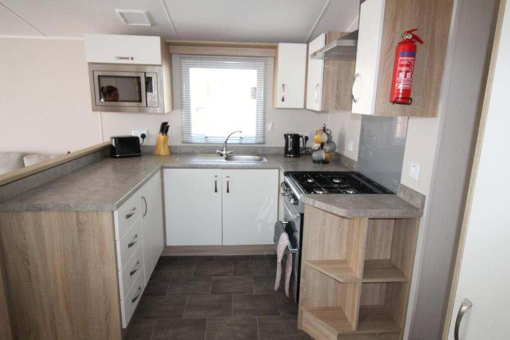 The One - Chalet In The Cairngorms Boat of Garten Exteriör bild